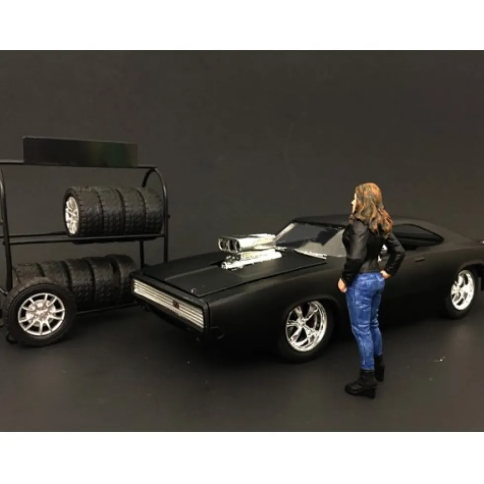 The Street Racing Crew Figure IV For 1:18 Scale Models American Diorama 77434