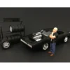 The Street Racing Crew Figure I For 1:18 Scale Models American Diorama 77431