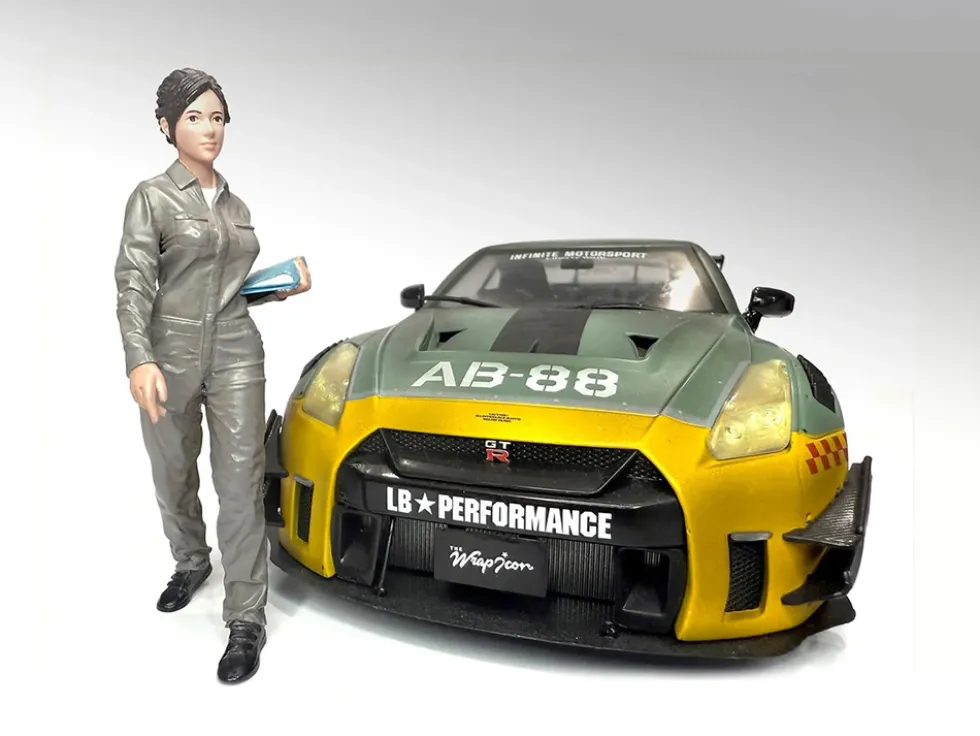 Top Tuners 5 piece Figure Set "Premium" Series for 1/24 Scale Models by American Diorama
