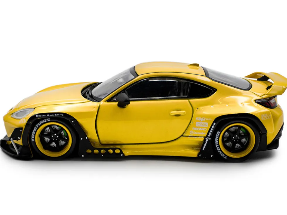 2022 Toyota Pandem GR86 Yellow 1/43 Diecast Model Car by Solido