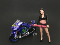 Umbrella Girl I Figure For 1:24 Scale Models American Diorama 77485