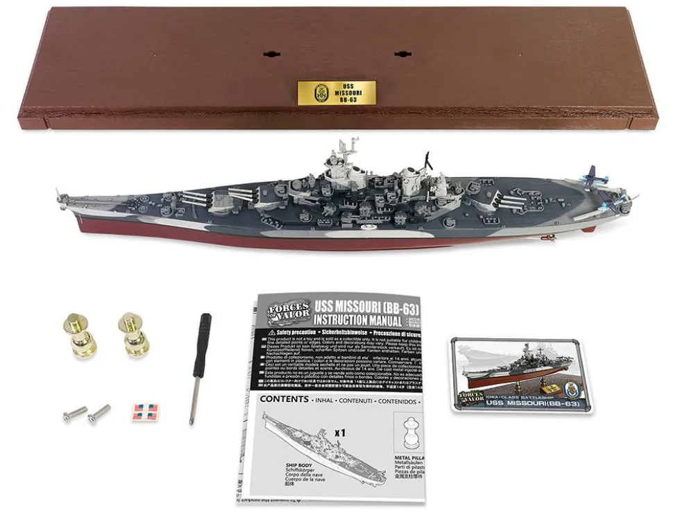 USS Missouri BB 63 Iowa class Battleship Battle of Okinawa 1945 United States Navy Full Hull Edition Battleship Series 1/700 Diecast Model Forces of Valor FOV-861131B
