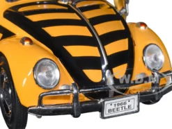1966 Volkswagen Beetle Follow Me Airport Safety Vehicle Yellow Black Stripes 1/24 Diecast Model Car Motormax 79590