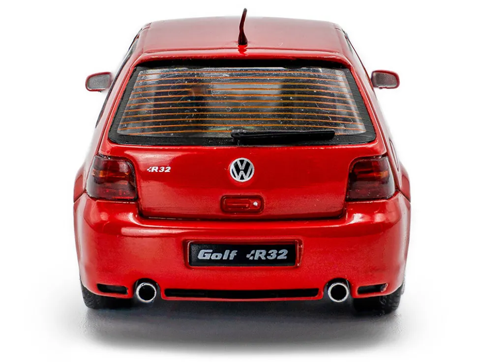 2003 Volkswagen Golf IV R32 Toronto Red 1/43 Diecast Model Car by Solido