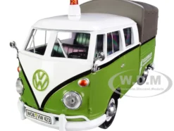 Volkswagen T1 Pickup Canopy Green White Trailer Road Service 1/24 Diecast Model Car Motormax 79676