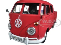 Volkswagen Type 2 (T1) Double Cab Pickup Truck Wax Red 1/24 Diecast Model Car Motormax 79343