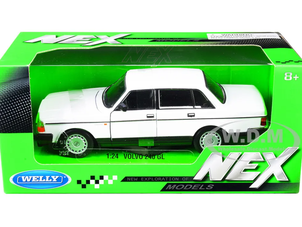 Volvo 240 GL White NEX Models 1/24 Diecast Model Car Welly 24102