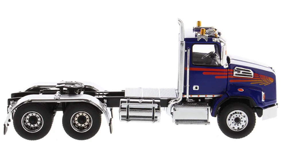 Western Star 4700 SB Tandem Day Cab Tractor Blue 1/50 Diecast Model Diecast Masters 71039
