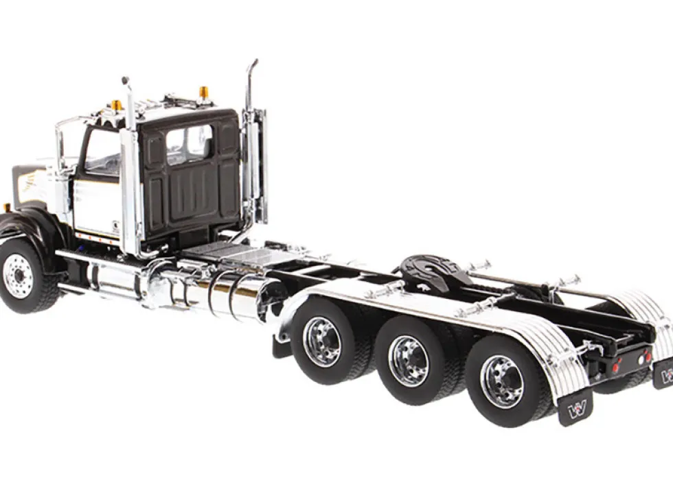Western Star 4900 SF Tridem Day Cab Truck Tractor Black Transport Series 1/50 Diecast Model Diecast Masters 71066