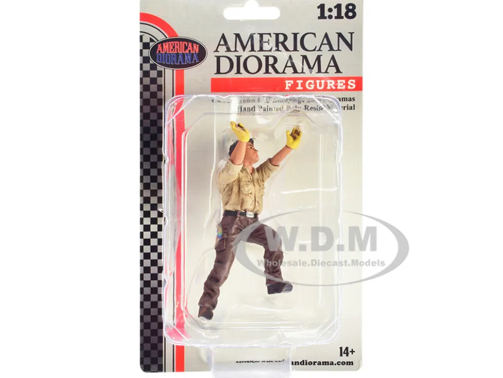 4X4 Mechanic Figure 5 for 1/18 Scale Models American Diorama AD18015