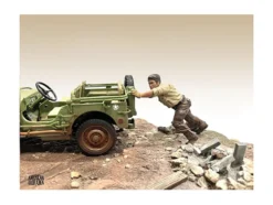 4X4 Mechanic Figure 5 for 1/18 Scale Models American Diorama AD18015