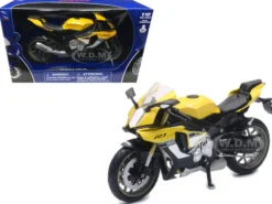 2016 Yamaha YZF-R1 Yellow Motorcycle Model 1/12 New Ray 57803 B